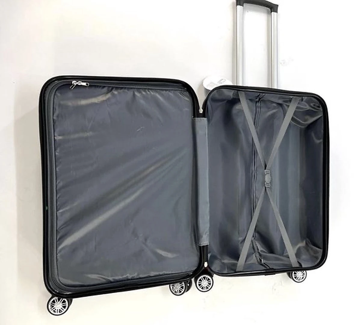 AATravel XL Reiskoffer - Trolley ABS - Met Dubbele Wielen - 76 Cm - 110 Liter - Zwart - Afbeelding 2