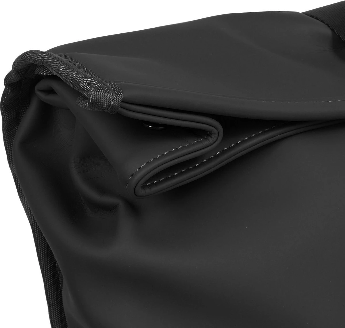 New Rebels® William - Rugtas - Zwart - Waterafstotend - 15.6151413121087 - 16L - 28x13x43cm - Rugzak / Backpack - Afbeelding 8