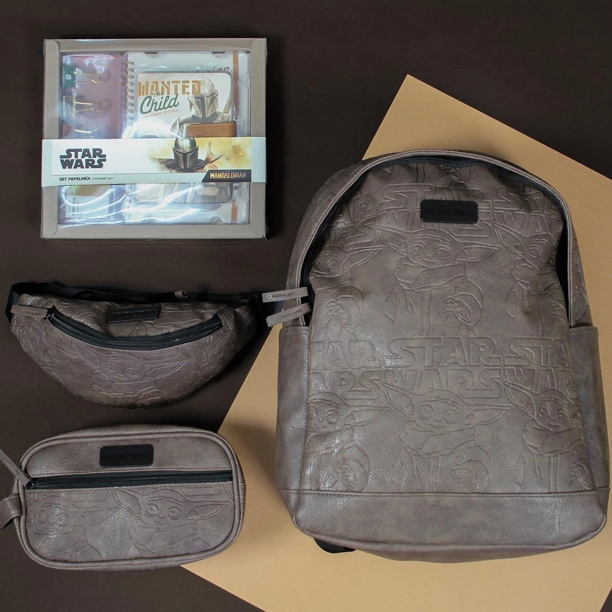 Star Wars The Mandalorian - Rugzak - Baby Yoda - Hoogte 45cm - Afbeelding 8