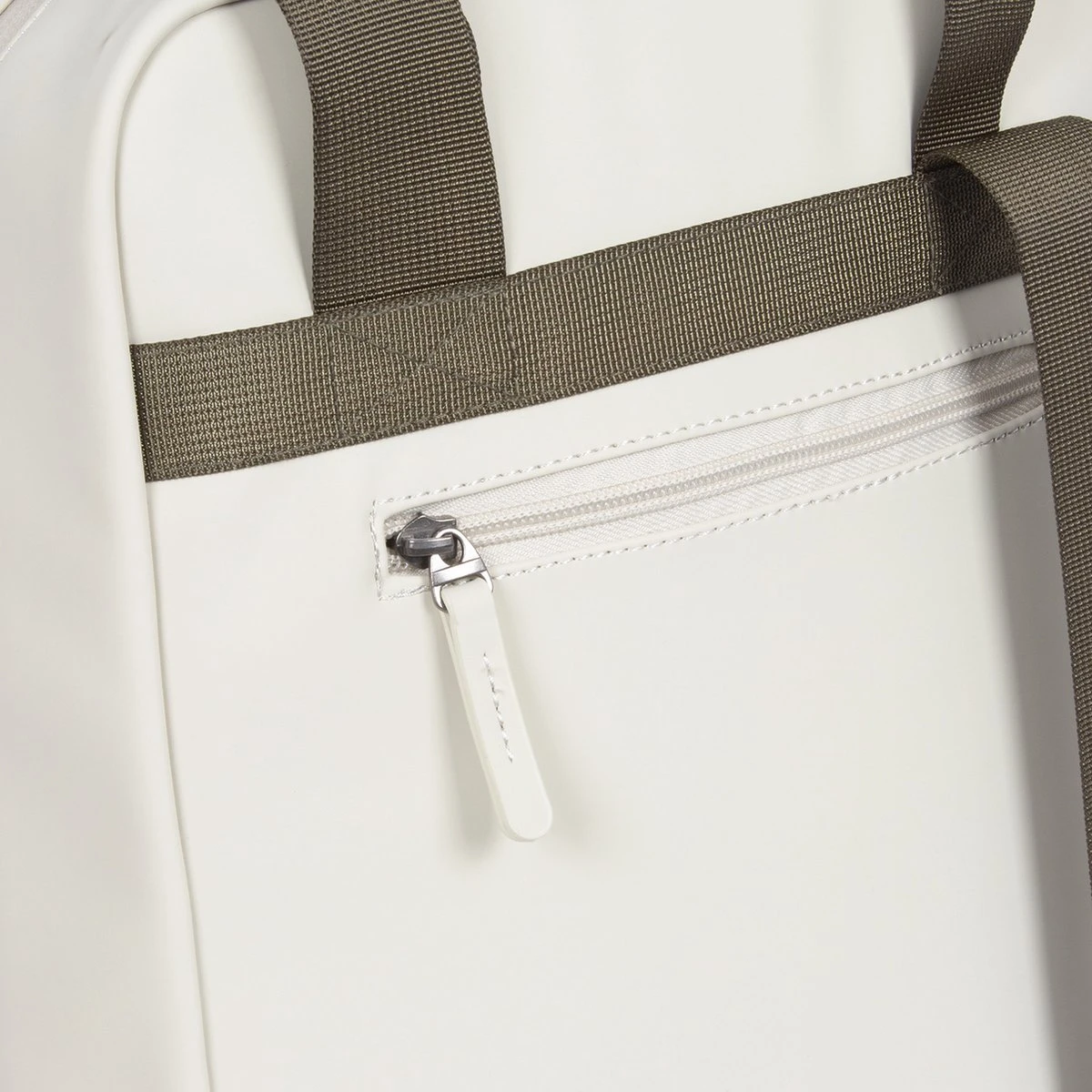 New Rebels® Julan - Rugtas - Beige - Waterbestendig - 42x12x28cm - Rugzak / Backpack - Afbeelding 3