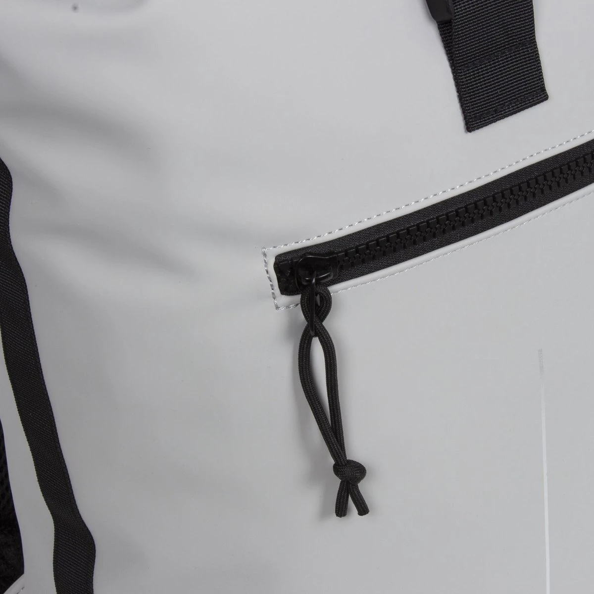 New Rebels® Mart - Rugtas - Grijs - Waterbestendig - Roll-top - 15.6151413121087 - 35x10x46cm - Rugzak / Backpack - Afbeelding 6