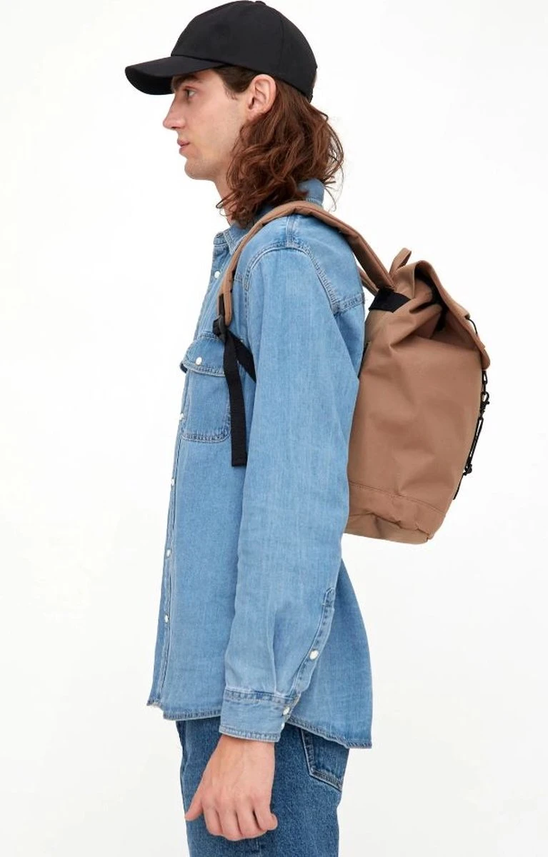 Lefrik Scout Laptop Rugzak - Eco Friendly - Recycled Materiaal - 14 Inch - Camel - Afbeelding 3